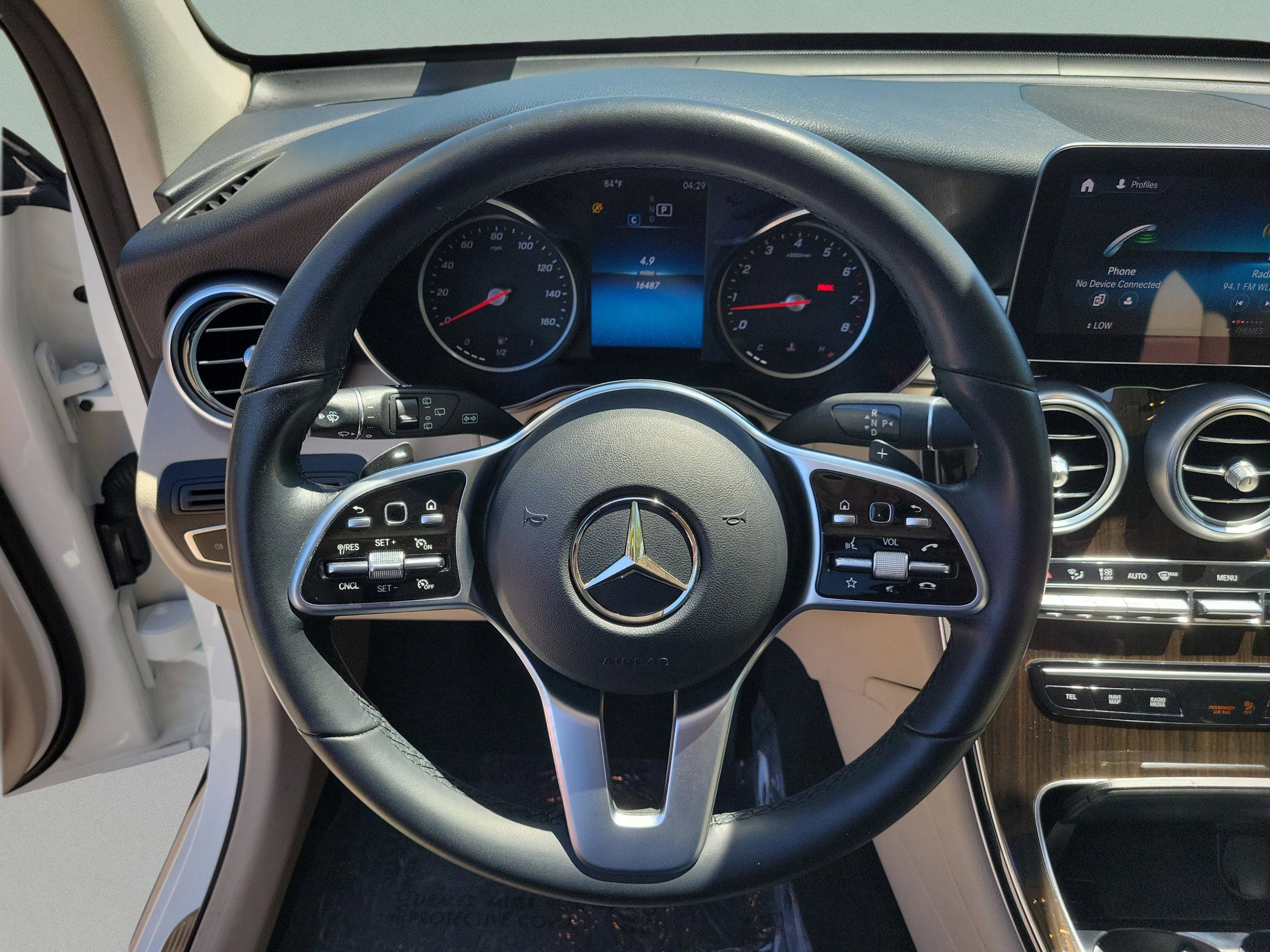 Certified 2022 Mercedes-Benz GLC 300 w/ Premium Package Lite image 22