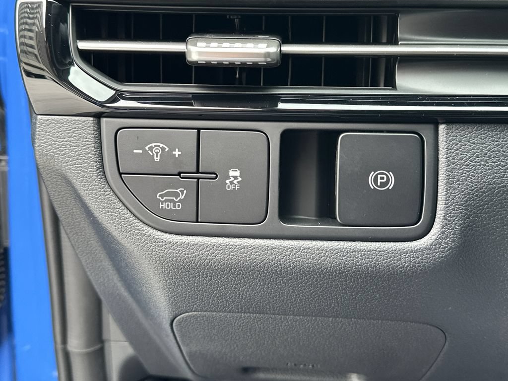 New 2026 Kia Sportage EX FWD image 19