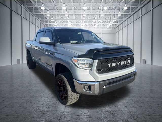 Used 2021 Toyota Tundra Limited w/ Limited Premium Package AWD/4WD image 7