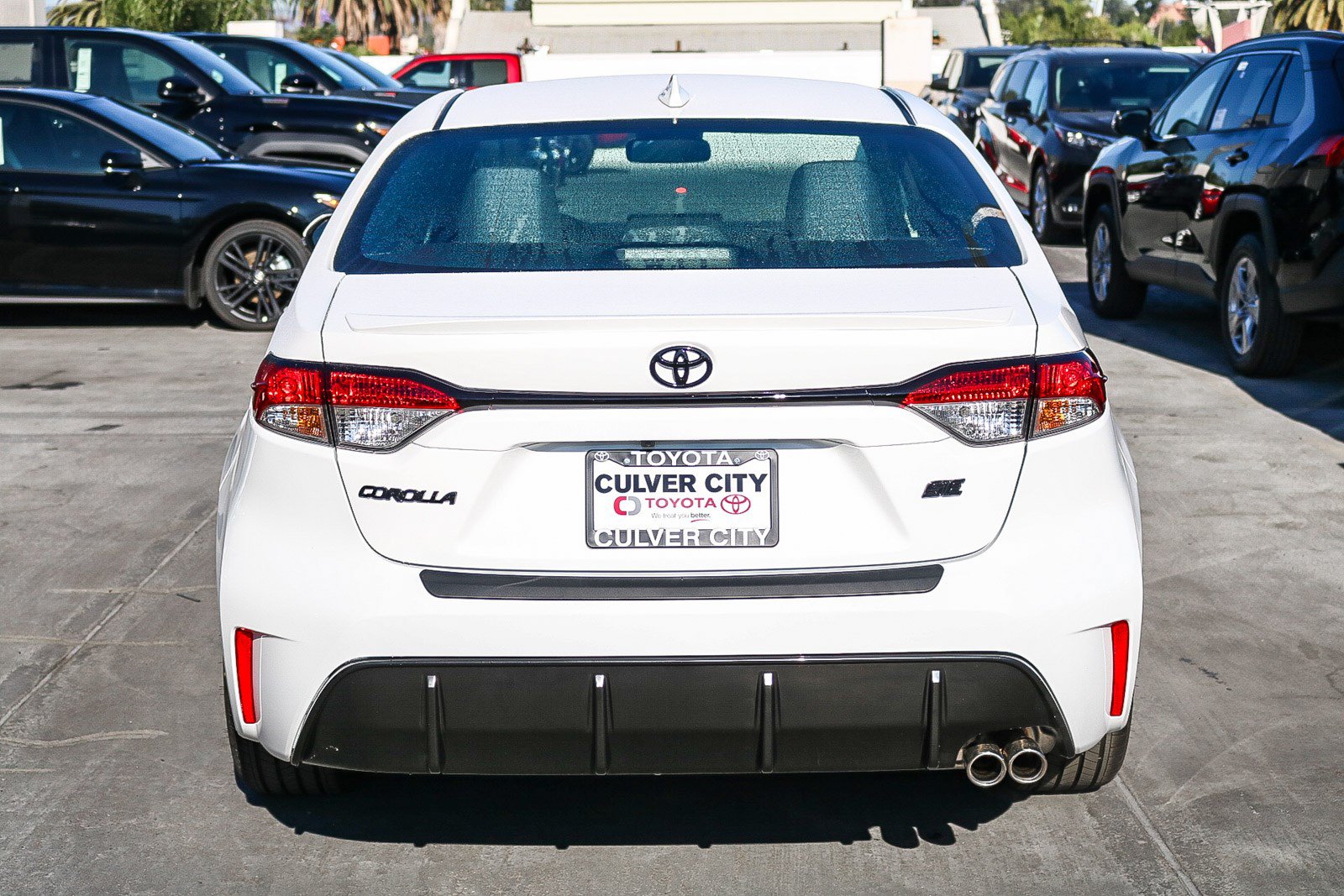 New 2026 Toyota Corolla SE FWD image 8