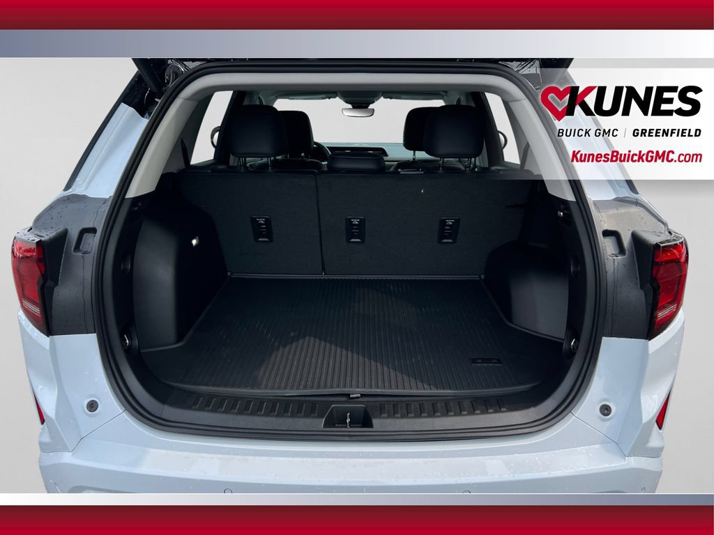 New 2026 GMC Terrain Denali w/ LPO, Floor Liner Package AWD/4WD image 36