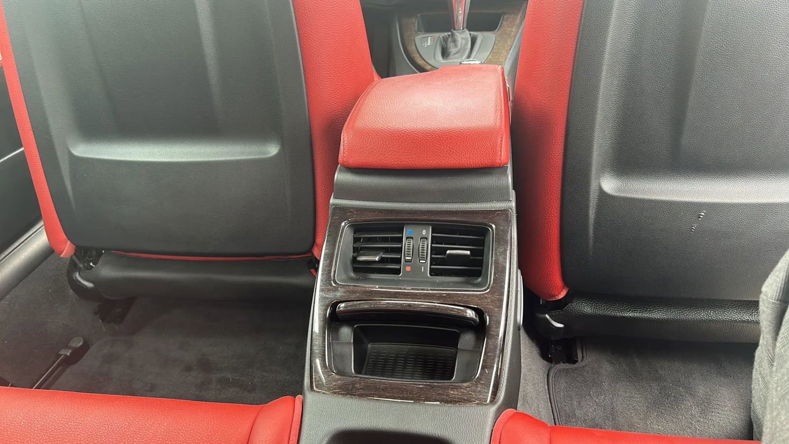 Used 2012 BMW 328i xDrive Coupe w/ Premium Pkg image 42