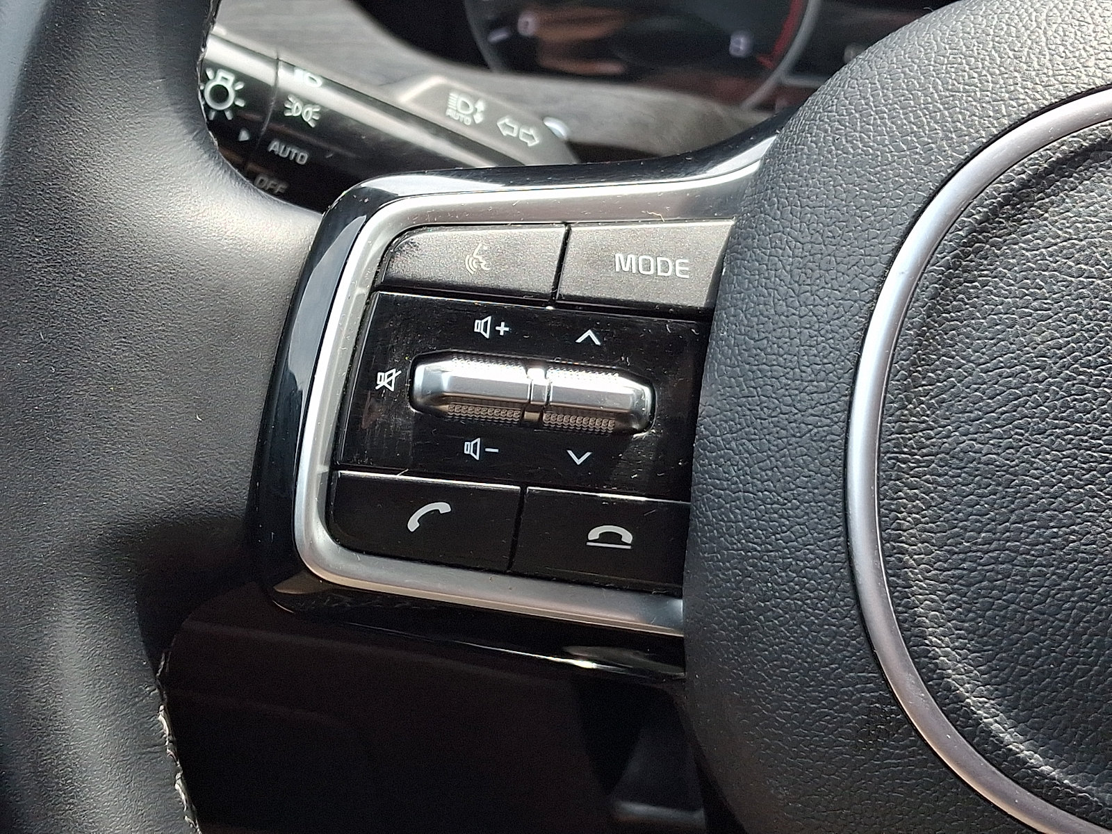 Used 2022 Kia Sorento S AWD/4WD image 21