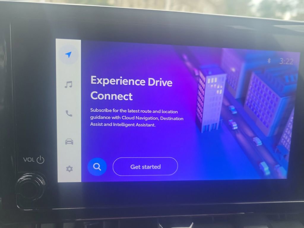 Certified 2023 Toyota Corolla Cross LE image 21