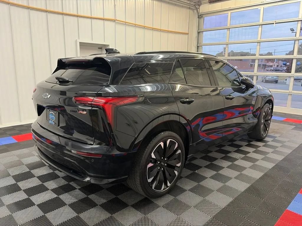 Used 2024 Chevrolet Blazer EV RS AWD/4WD image 4