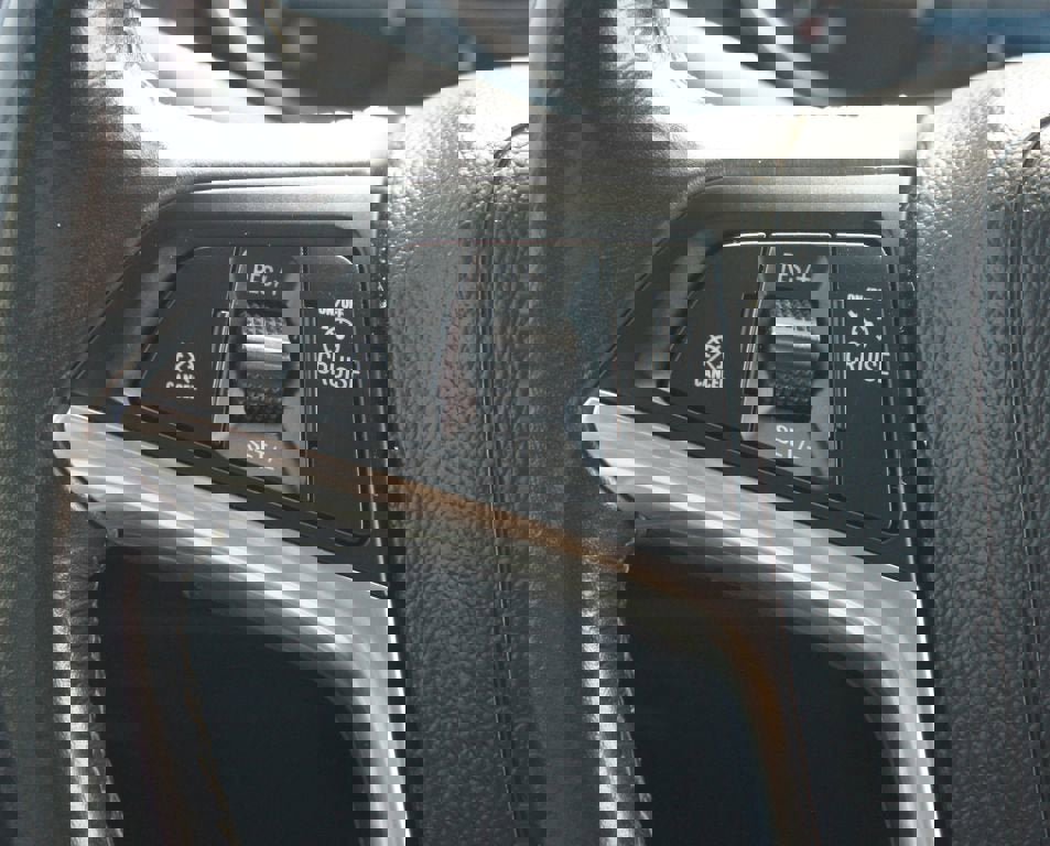 Used 2022 Buick Encore Preferred w/ Safety Package image 9