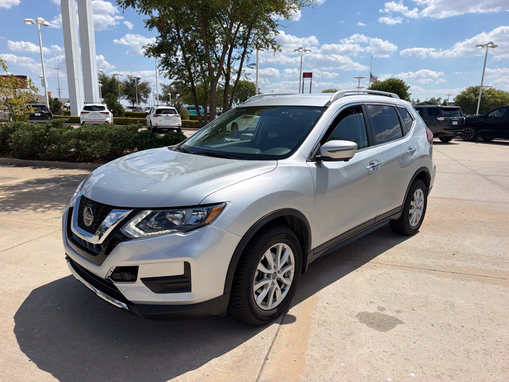 Used 2018 Nissan Rogue SV w/ Premium Package