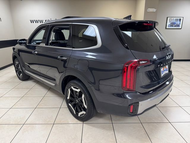 Used 2025 Kia Telluride S FWD image 4