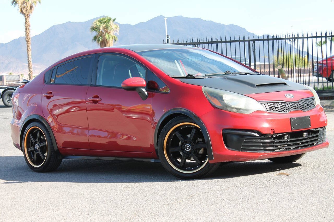 Used 2017 Kia Rio LX w/ Power Package FWD image 2