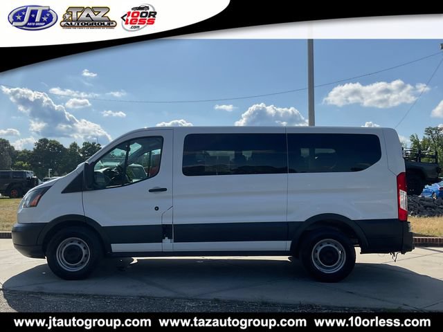 Used 2017 Ford Transit 150 XL RWD image 4