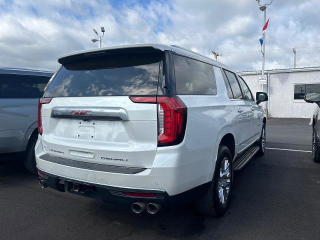 Used 2024 GMC Yukon XL Denali image 3