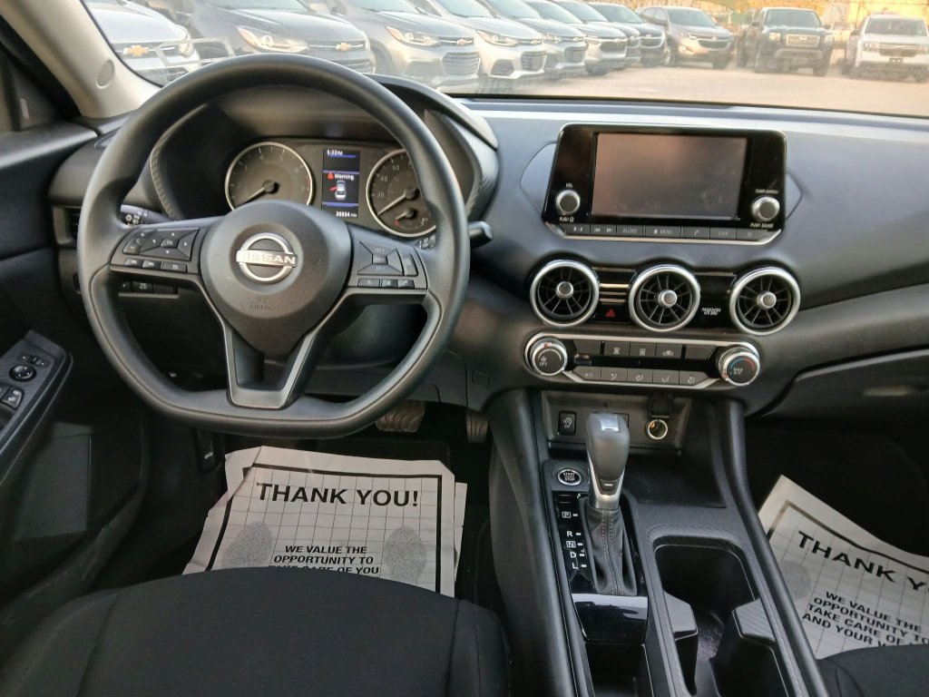 Used 2024 Nissan Sentra S w/ Lighting Package FWD image 12