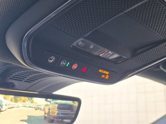 Certified 2024 Chevrolet Blazer EV RS AWD/4WD image 33