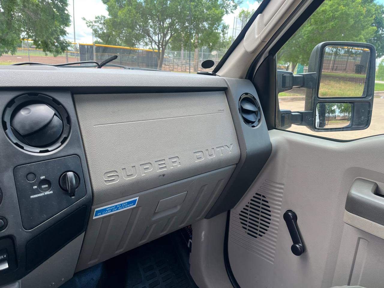 Used 2009 Ford F550 Luxury RWD image 23