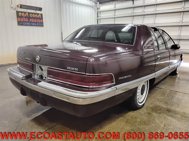 Used 1995 Buick Roadmaster Sedan RWD image 3
