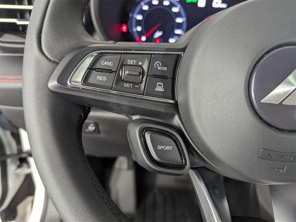 Used 2024 Dodge Hornet GT w/ GT Blacktop Package image 22