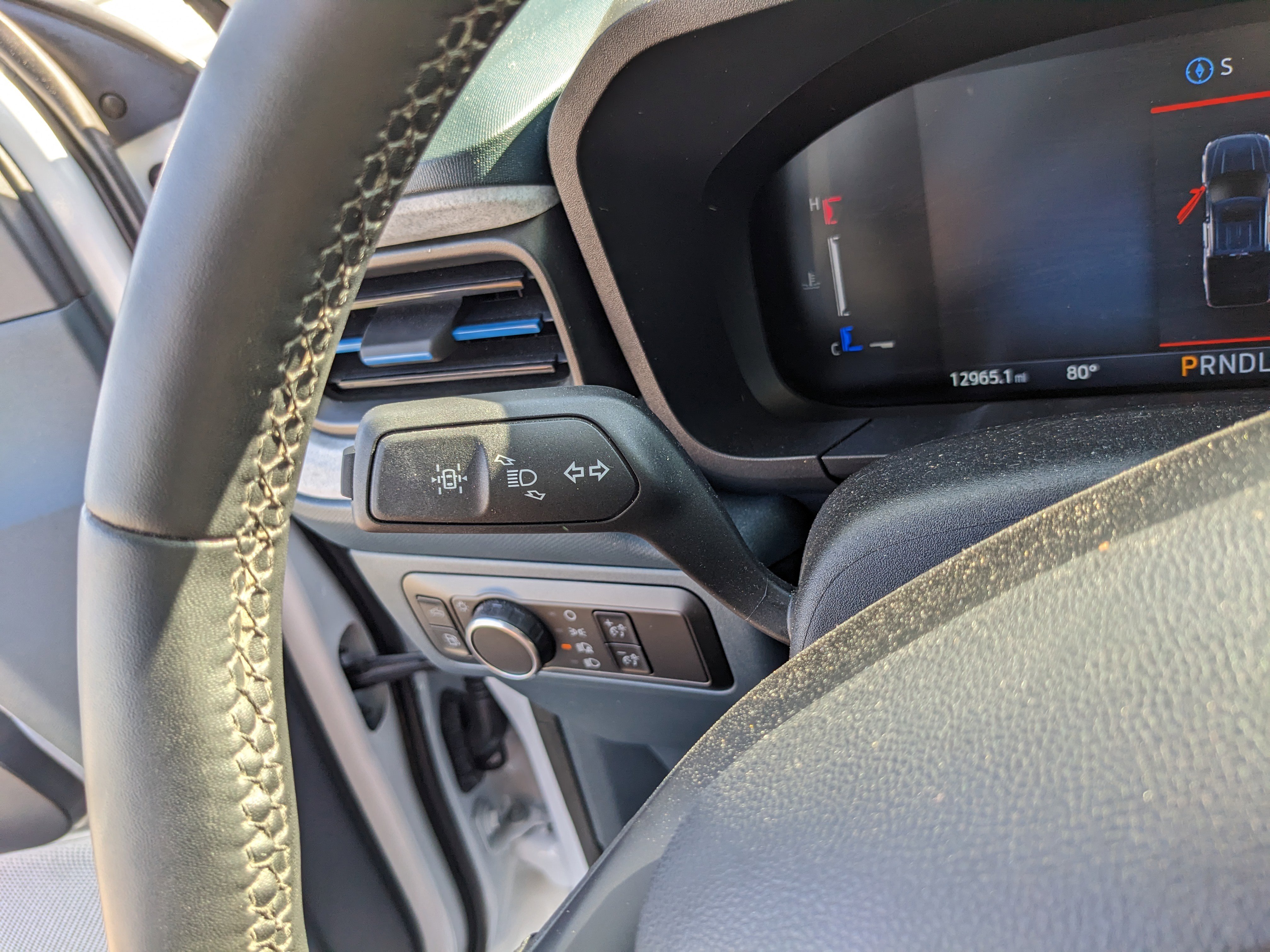 Certified 2025 Ford Maverick XLT w/ XLT Luxury Package image 27