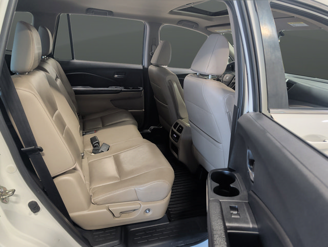 Used 2017 Honda Pilot EX-L image 13