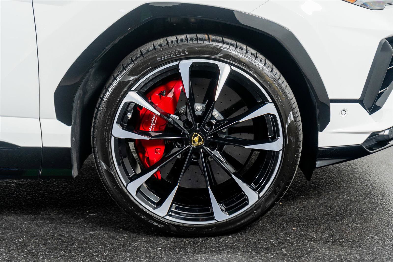 Used 2023 Lamborghini Urus S AWD/4WD image 7