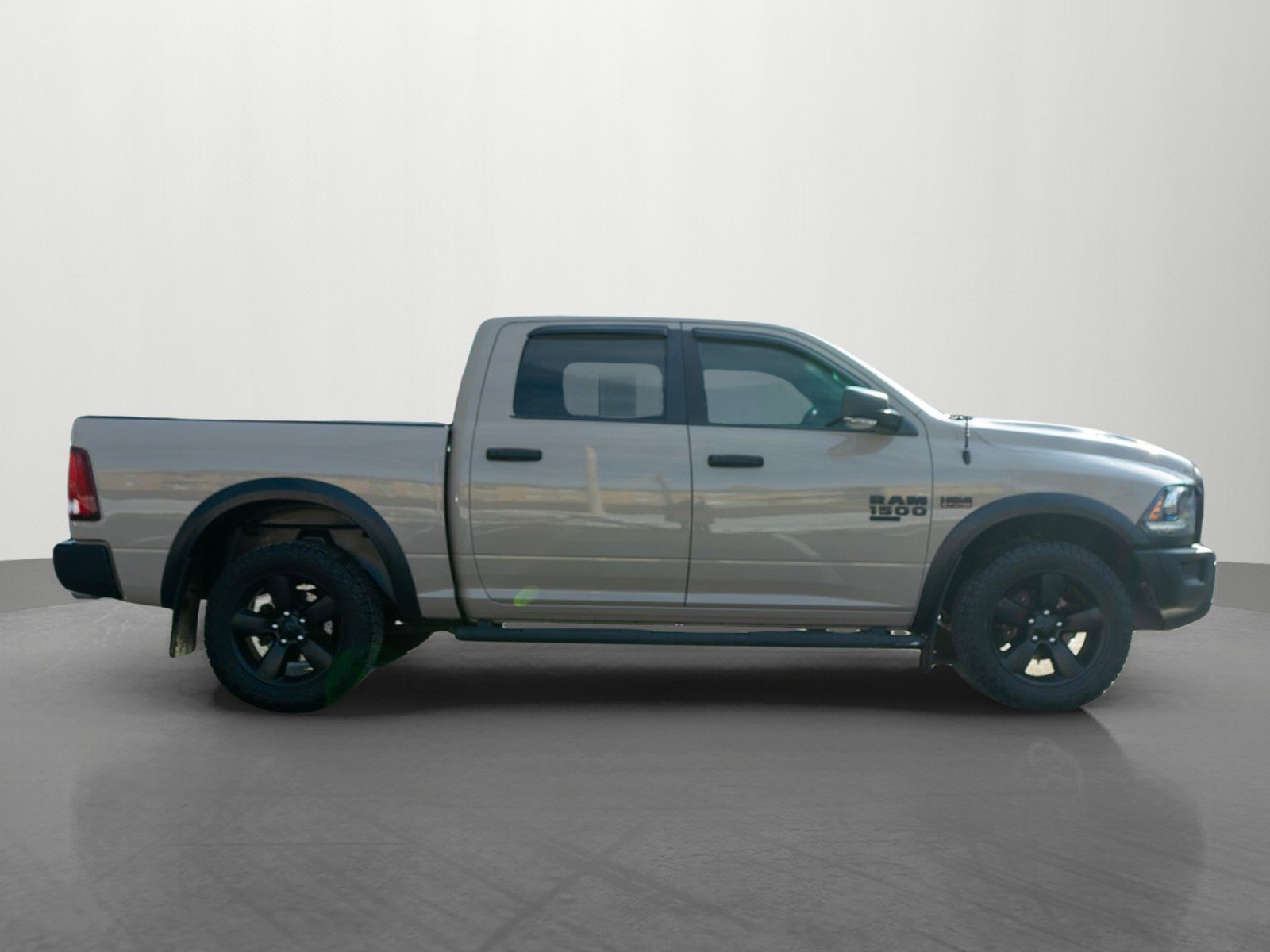 Used 2019 RAM 1500 Classic Warlock image 8