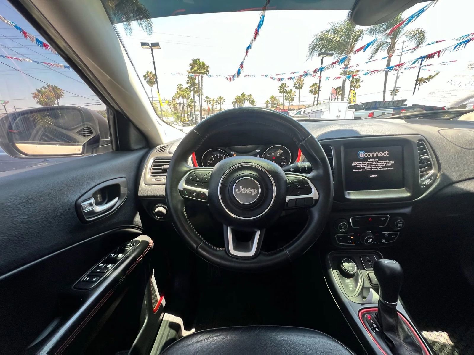 Used 2019 Jeep Compass Trailhawk image 16