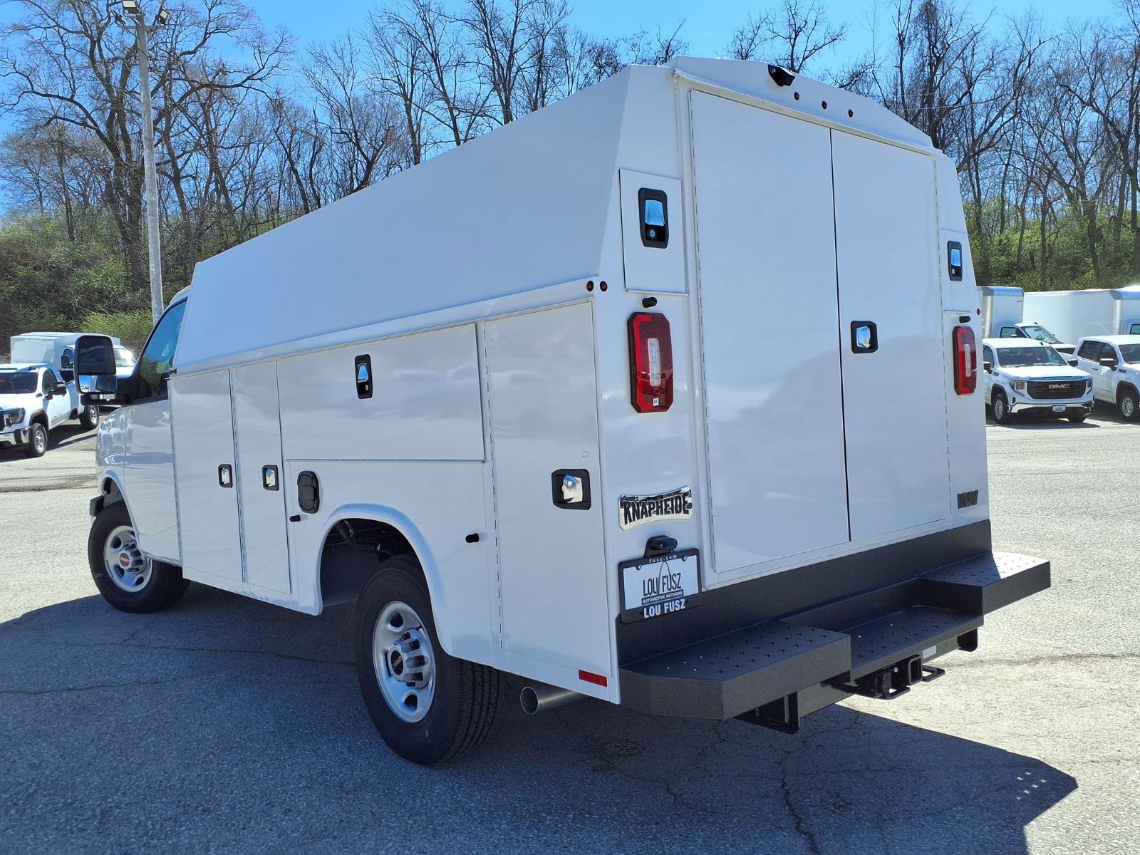 New 2025 GMC Savana 3500 w/ Power Convenience Package RWD image 20