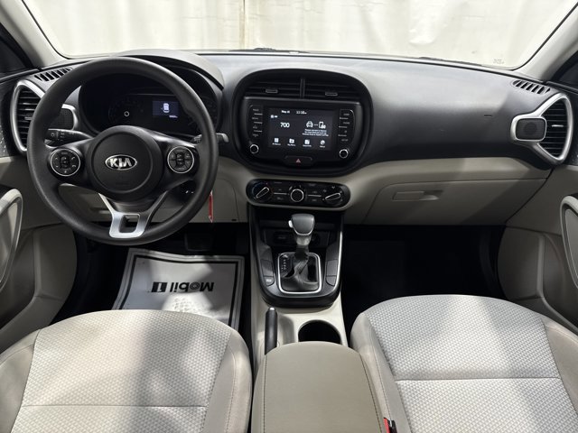 Certified 2021 Kia Soul LX FWD image 15