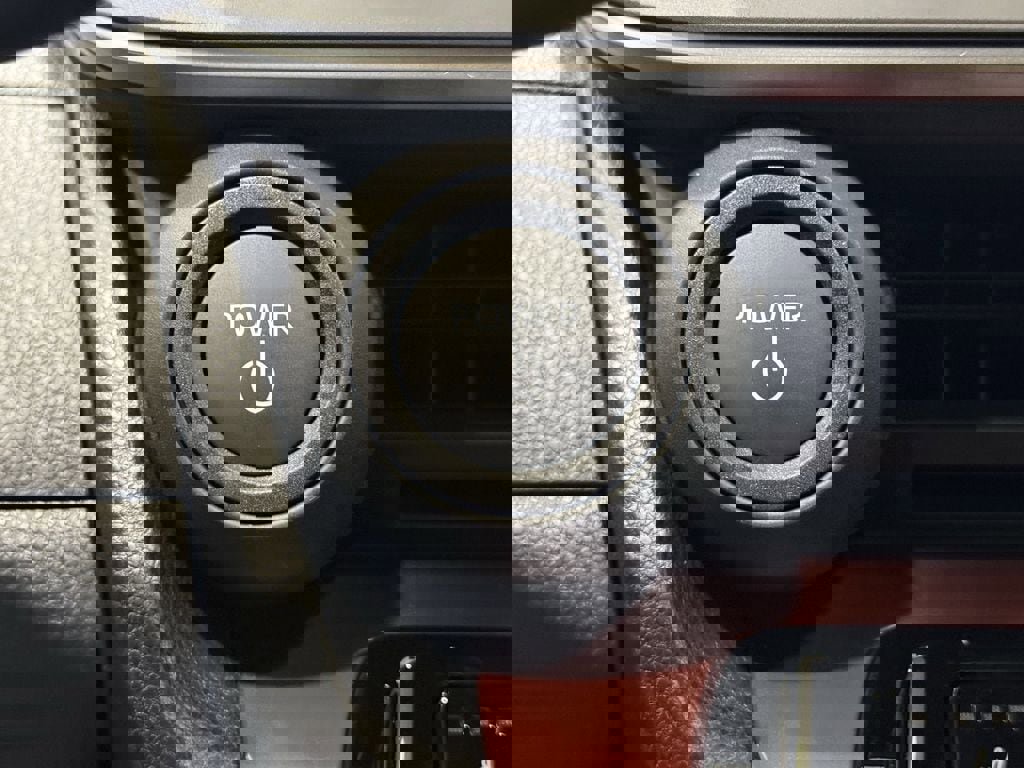 New 2026 Toyota Prius Plug-In Hybrid FWD image 34