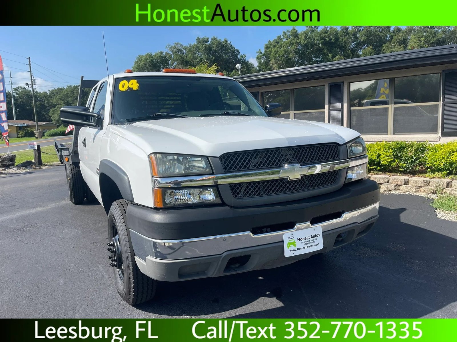 Used 2004 Chevrolet Silverado 3500 4x4 Extended Cab w/ Heavy-Duty Power Package image 1