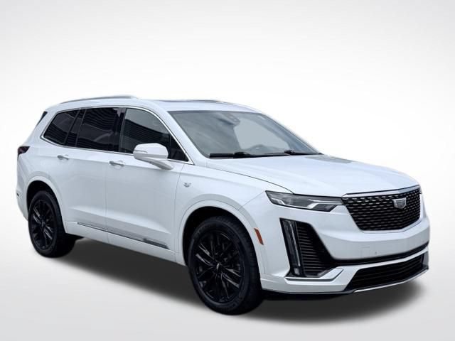 Used 2024 Cadillac XT6 Luxury w/ LPO, Floor Liner Package AWD/4WD image 4