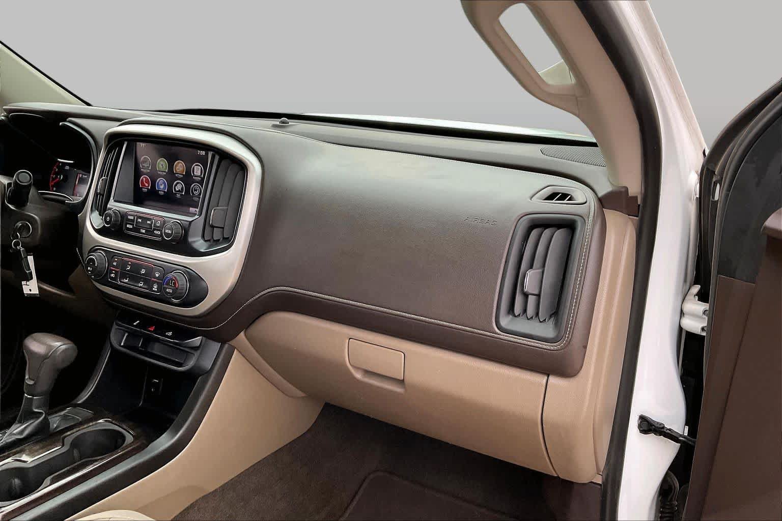 Used 2016 GMC Canyon SLE w/ SLE Convenience Package RWD image 18