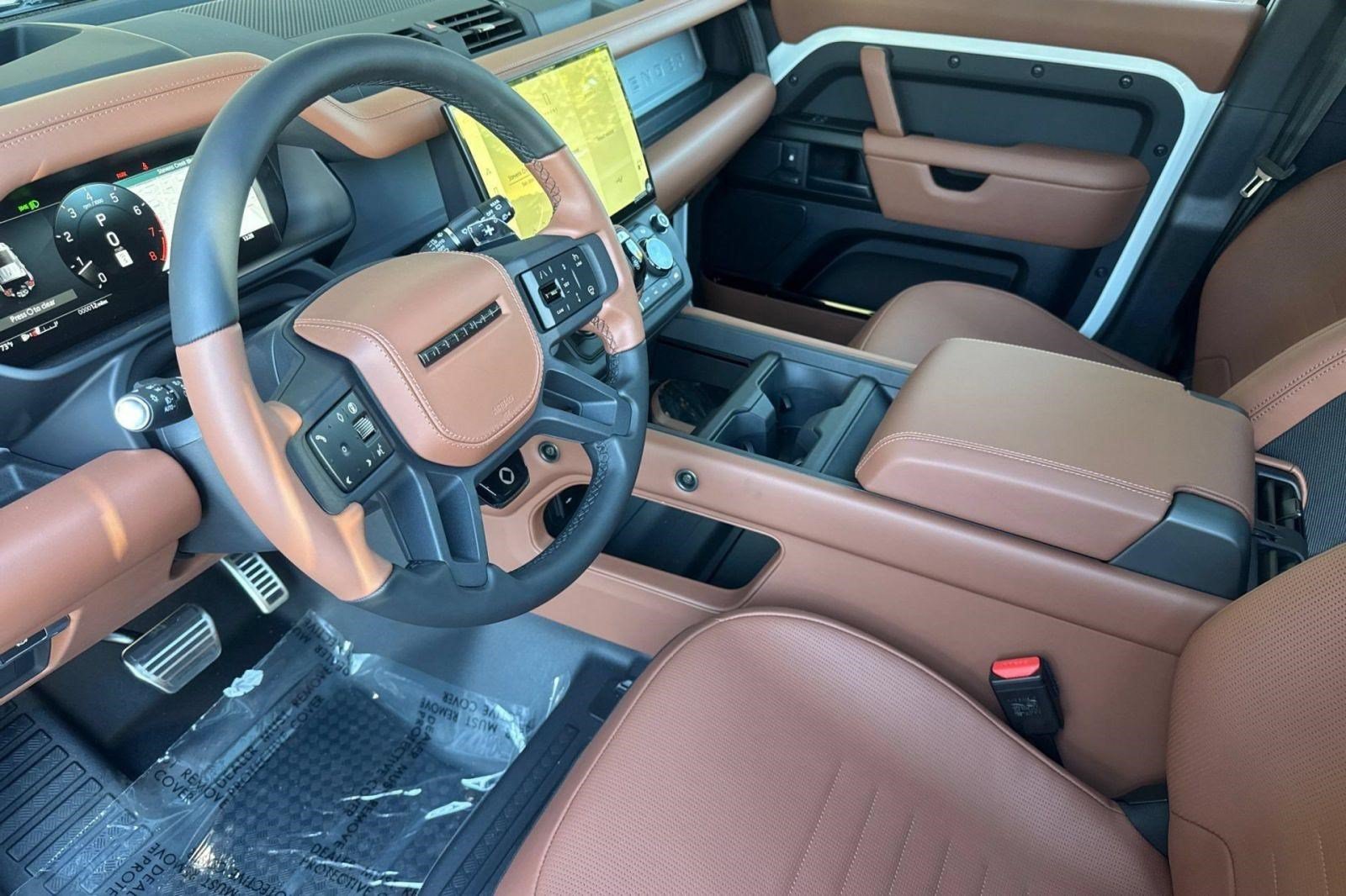 New 2026 Land Rover Defender 110 OCTA AWD/4WD image 4