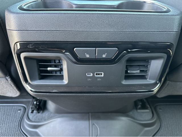 New 2026 GMC Sierra 1500 AT4 w/ AT4 Premium Package AWD/4WD image 14