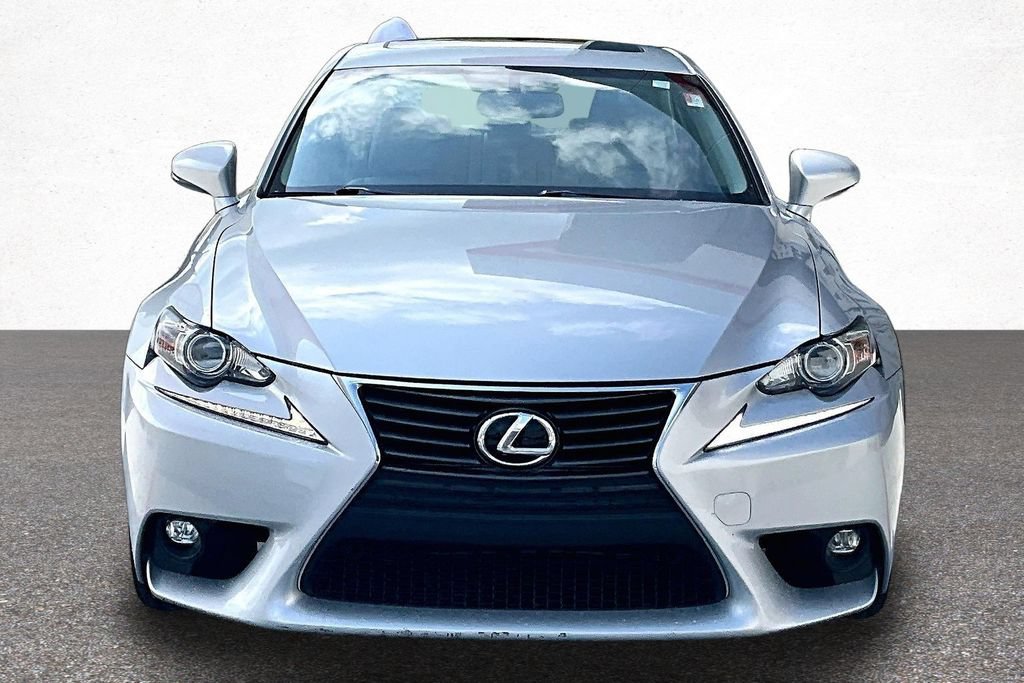 Used 2016 Lexus IS 200t RWD image 3