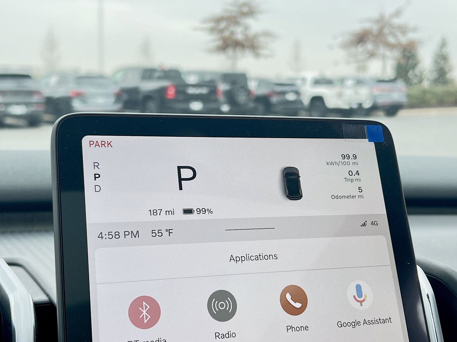 New 2026 Volvo EX30 Cross Country Ultra image 17