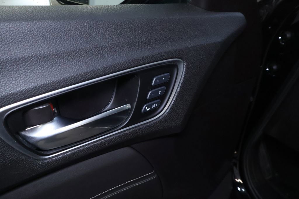 Used 2018 Acura TLX V6 w/ Technology Package image 14