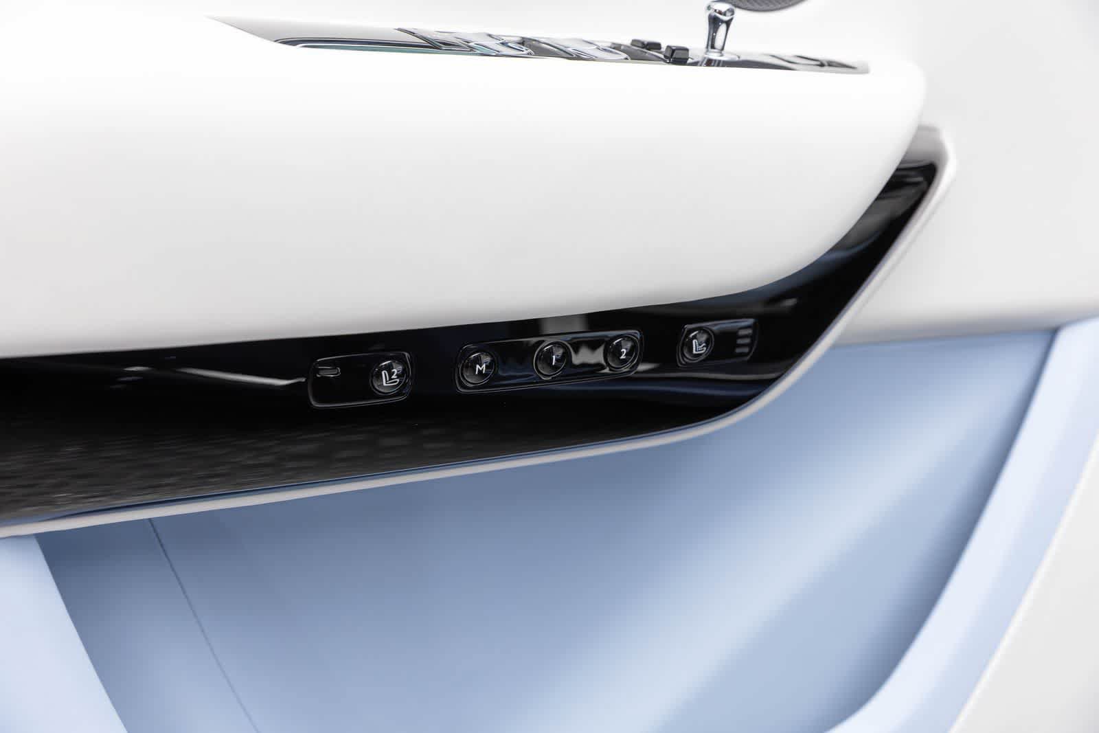 New 2027 Rolls-Royce Cullinan AWD/4WD image 27