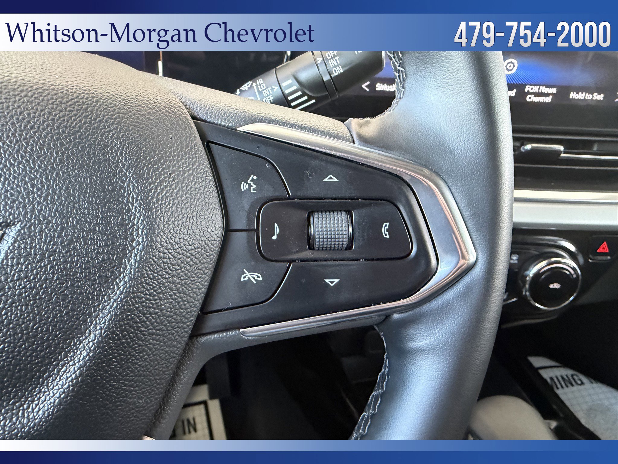 Used 2025 Chevrolet Trax LT w/ LT Convenience Package image 17