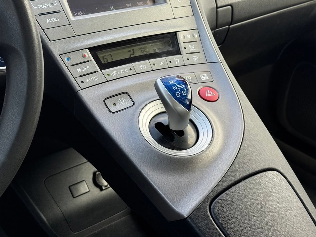 Used 2015 Toyota Prius Two FWD image 16