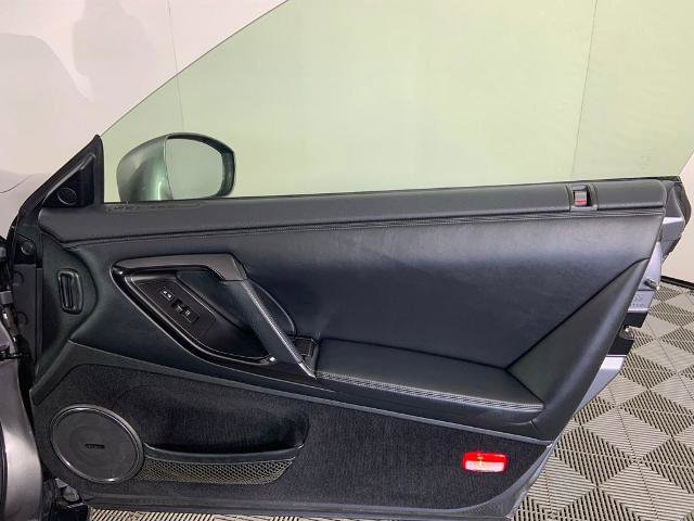 Used 2013 Nissan GT-R Premium AWD/4WD image 9