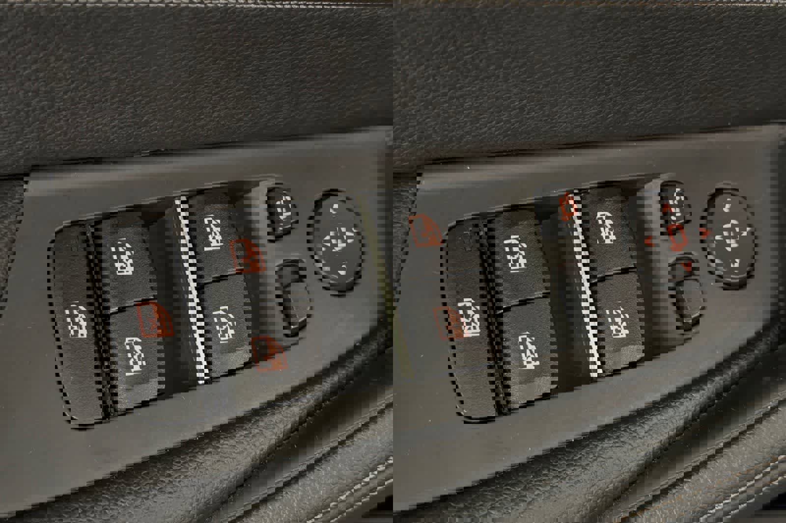 Used 2019 BMW 530e w/ Convenience Package image 13