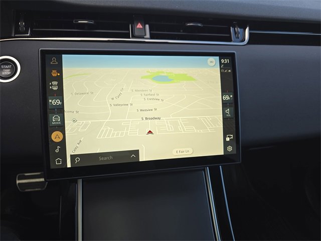 Used 2025 Land Rover Range Rover Evoque Dynamic SE image 22