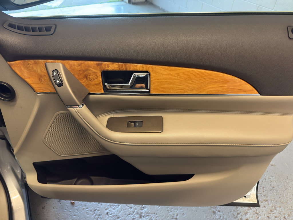 Used 2015 Lincoln MKX AWD w/ Equipment Group 102A image 22