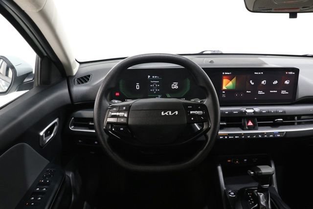 Used 2025 Kia K4 FWD image 13