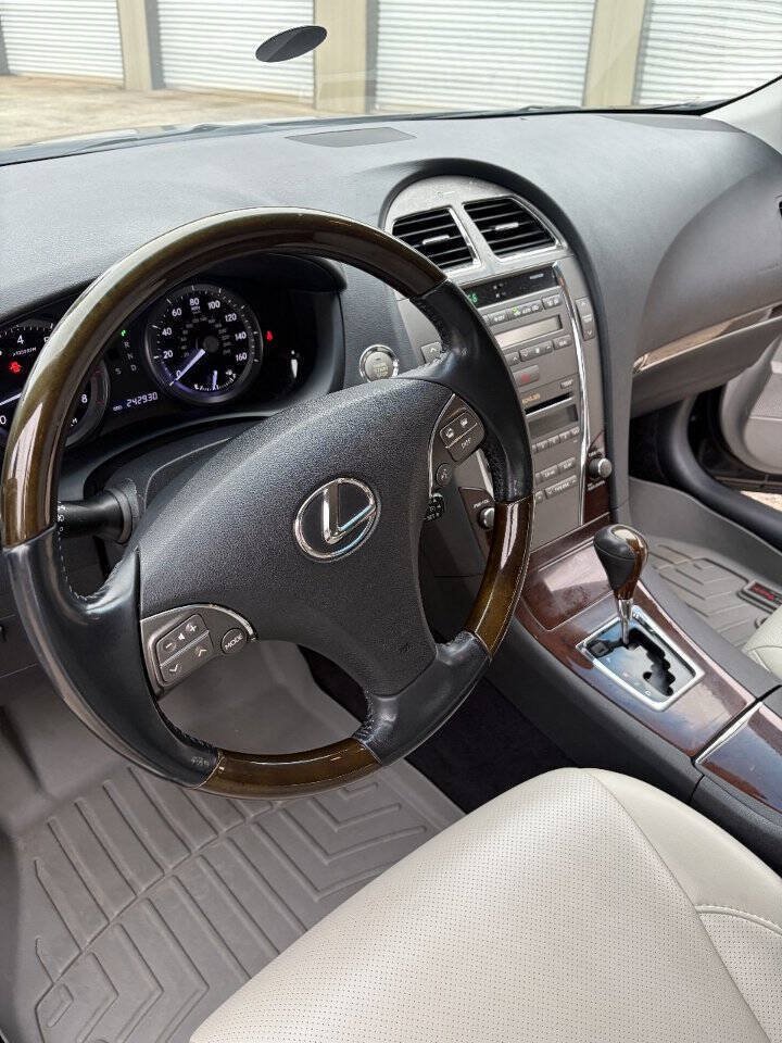 Used 2011 Lexus ES 350 FWD image 30