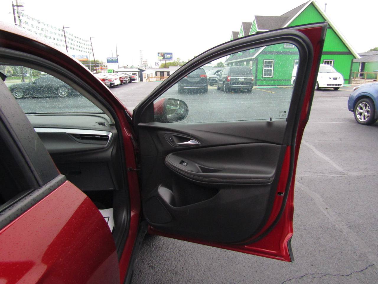 Used 2025 Buick Encore GX Preferred w/ Comfort Package FWD image 22