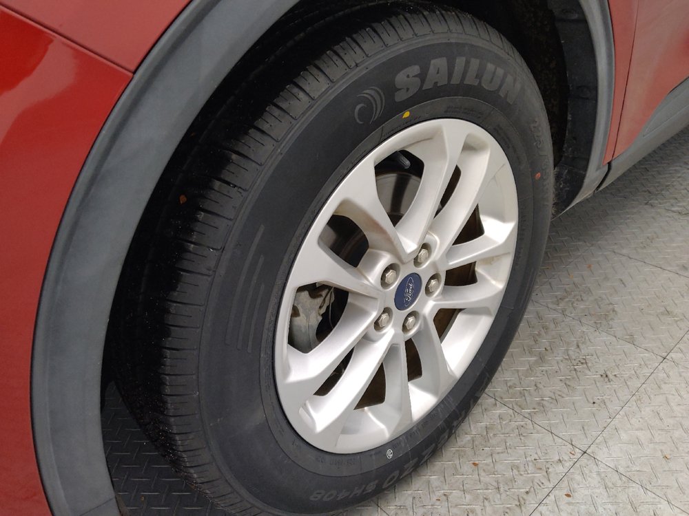 Used 2020 Ford Escape SE FWD image 31