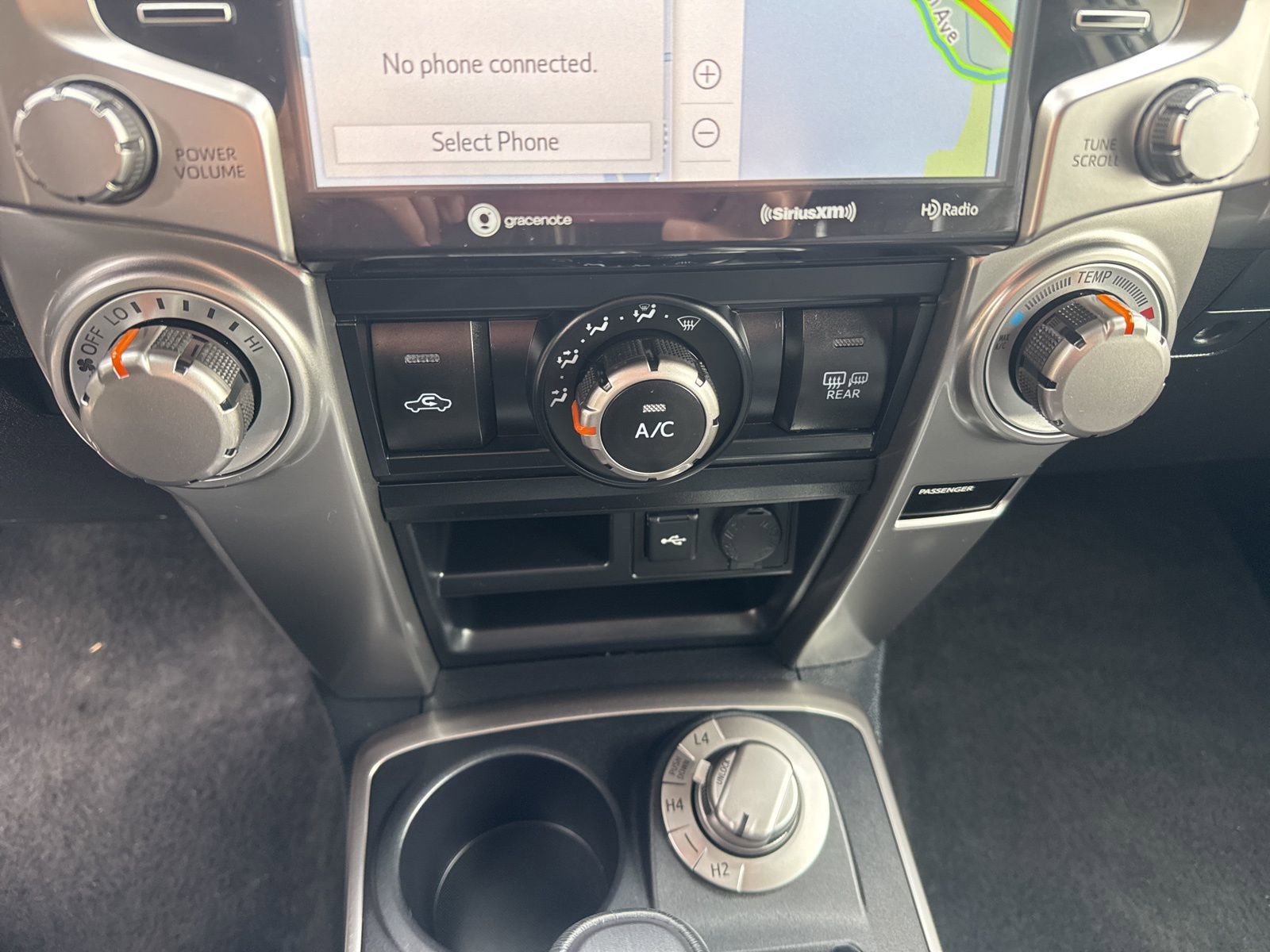 Used 2024 Toyota 4Runner SR5 Premium image 28