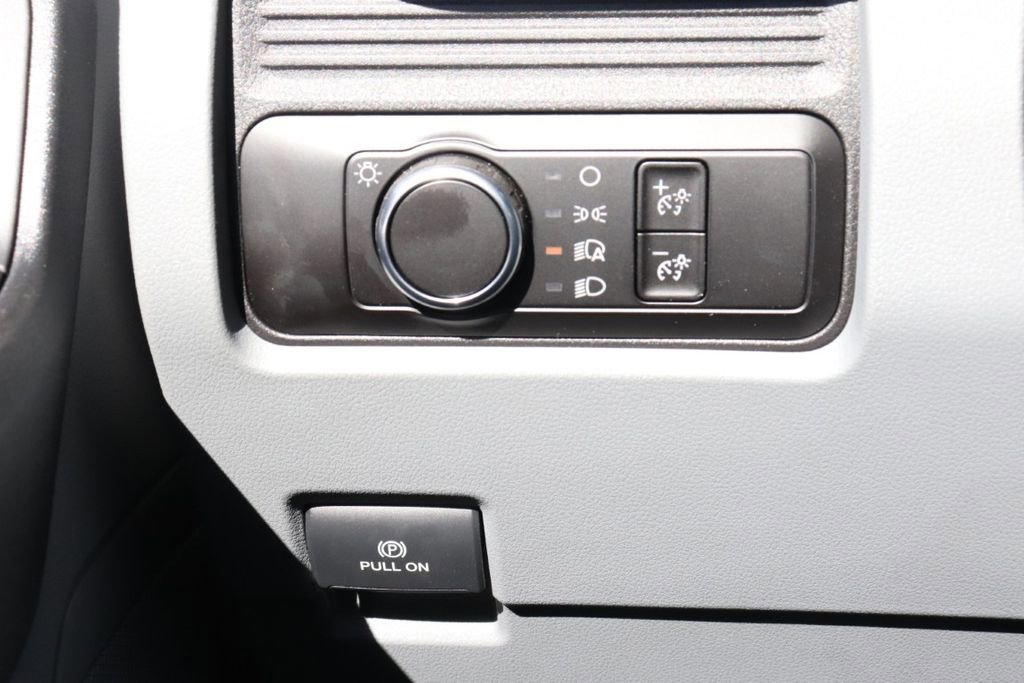 New 2026 Ford F550 2WD Regular Cab Super Duty image 17