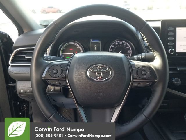 Used 2023 Toyota Camry SE w/ Cold Weather Package image 14